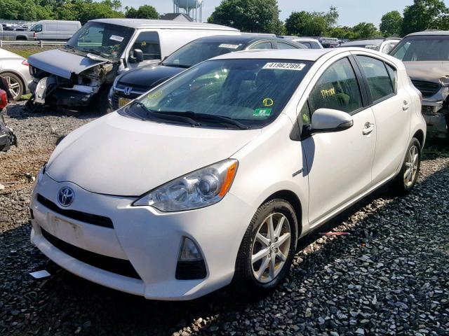 JTDKDTB38C1513095 - 2012 TOYOTA PRIUS C WHITE photo 2