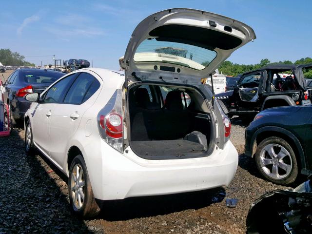 JTDKDTB38C1513095 - 2012 TOYOTA PRIUS C WHITE photo 3