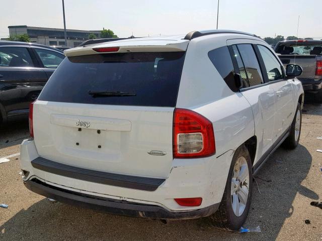 1J4NT1FAXBD178670 - 2011 JEEP COMPASS SP WHITE photo 4