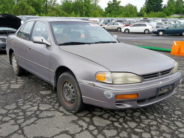 JT2BG12K1T0373943 - 1996 TOYOTA CAMRY DX GRAY photo 1