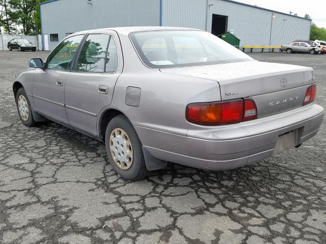 JT2BG12K1T0373943 - 1996 TOYOTA CAMRY DX GRAY photo 3