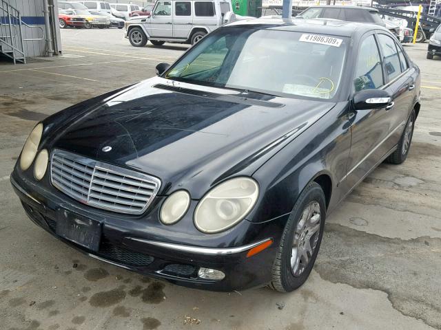 WDBUF65J53A157458 - 2003 MERCEDES-BENZ E 320 BLACK photo 2