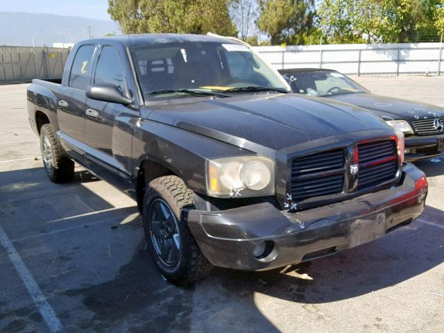 1D7HE48N86S666473 - 2006 DODGE DAKOTA QUA BLACK photo 1