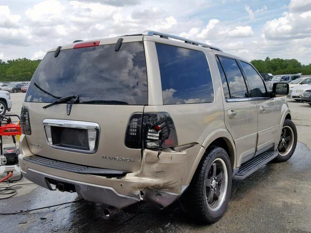 5LMFU28R74LJ29248 - 2004 LINCOLN NAVIGATOR CREAM photo 4