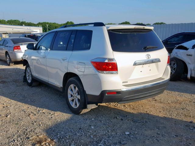 5TDZK3EH6DS137772 - 2013 TOYOTA HIGHLANDER WHITE photo 3