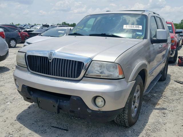 5LMEU88H44ZJ10661 - 2004 LINCOLN AVIATOR SILVER photo 2