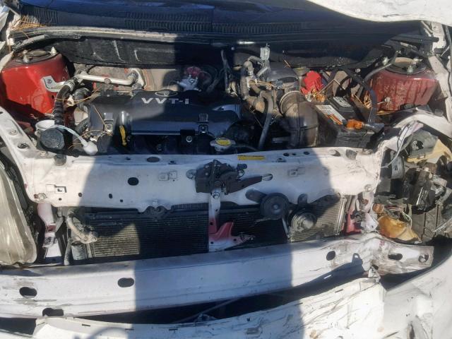 JTKKT604665009246 - 2006 TOYOTA SCION XA WHITE photo 7