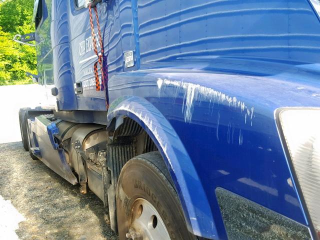 4V4NC9EH5FN176994 - 2015 VOLVO VN VNL BLUE photo 9