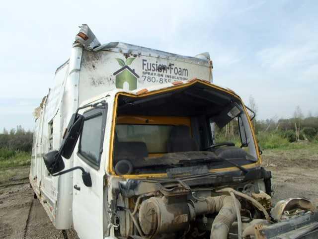 2AYNE8JTX73S14987 - 2007 HINO HINO 268 WHITE photo 9