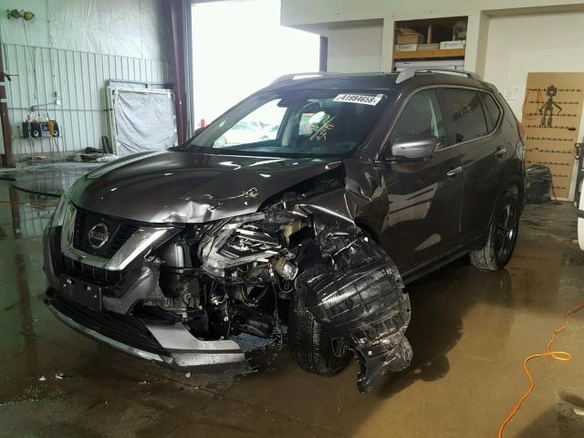 5N1AT2MV0HC733099 - 2017 NISSAN ROGUE SV GRAY photo 2