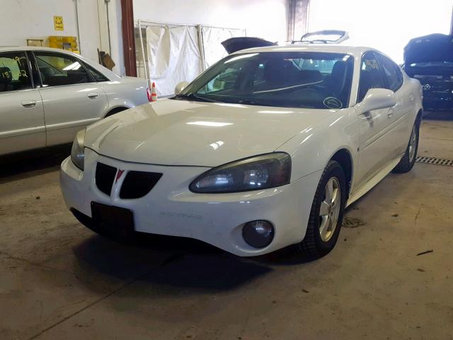 2G2WP552961266518 - 2006 PONTIAC GRAND PRIX WHITE photo 2