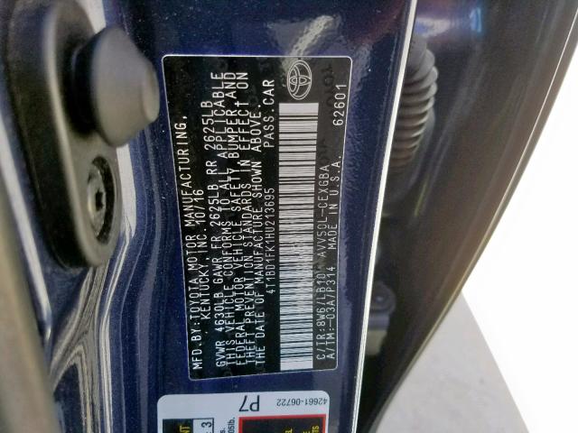 4T1BD1FK1HU213695 - 2017 TOYOTA CAMRY HYBR BLUE photo 10