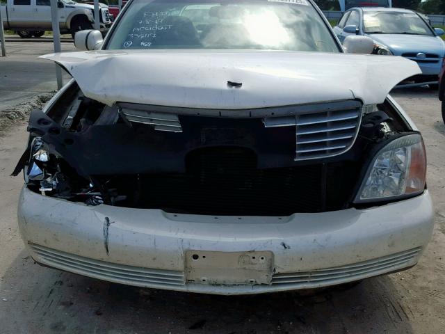 1G6KD54Y01U262186 - 2001 CADILLAC DEVILLE WHITE photo 9