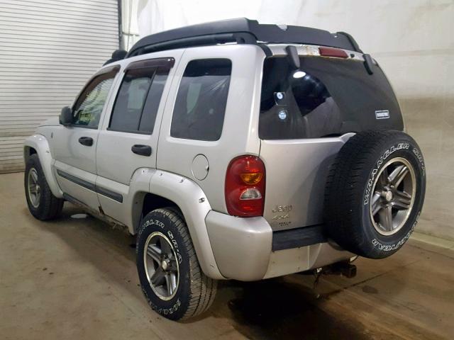 1J4GL38K44W246320 - 2004 JEEP LIBERTY RE SILVER photo 3