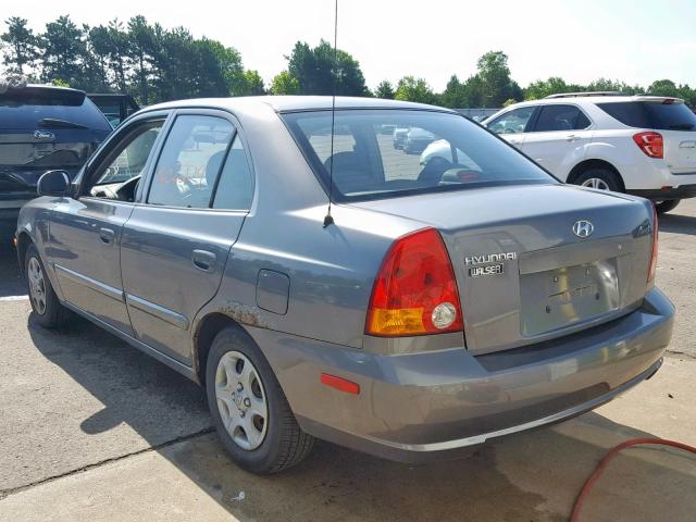 KMHCG45C75U579826 - 2005 HYUNDAI ACCENT GL GRAY photo 3