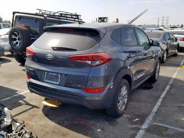 KM8J23A43HU496445 - 2017 HYUNDAI TUCSON SE GRAY photo 4