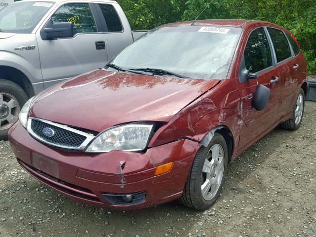 1FAHP37N57W283557 - 2007 FORD FOCUS ZX5 MAROON photo 2