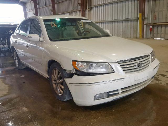 KMHFC46F18A281764 - 2008 HYUNDAI AZERA SE WHITE photo 1