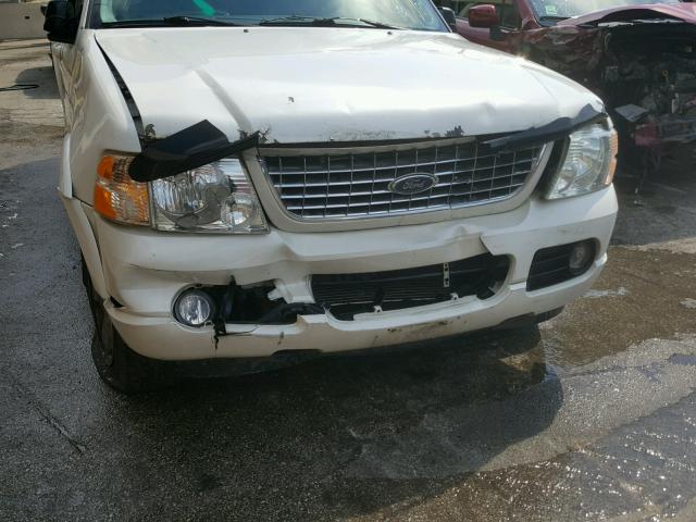 1FMZU65W74ZB18412 - 2004 FORD EXPLORER L WHITE photo 9