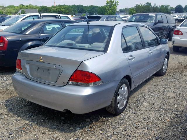 JA3AJ26E85U043077 - 2005 MITSUBISHI LANCER ES SILVER photo 4