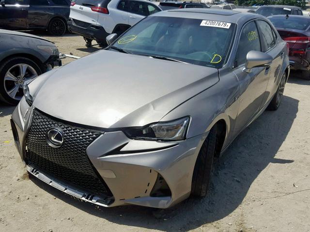 JTHBA1D22J5064311 - 2018 LEXUS IS 300 GRAY photo 2