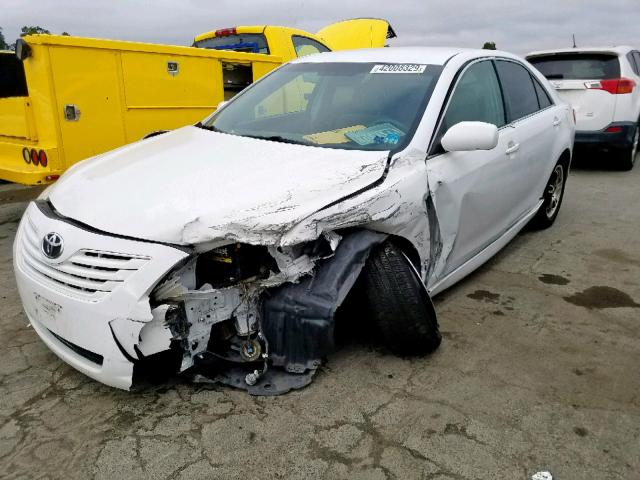 4T4BE46K59R090750 - 2009 TOYOTA CAMRY BASE WHITE photo 2