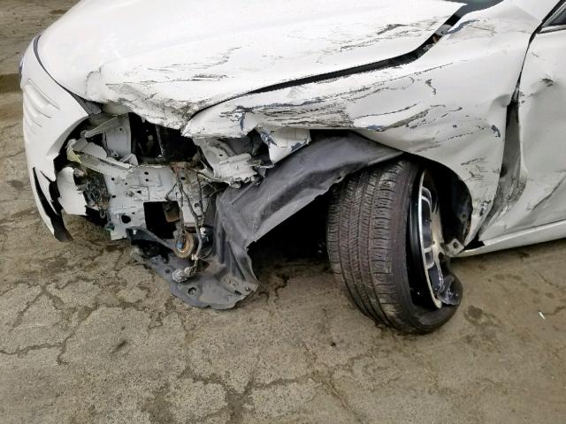 4T4BE46K59R090750 - 2009 TOYOTA CAMRY BASE WHITE photo 9