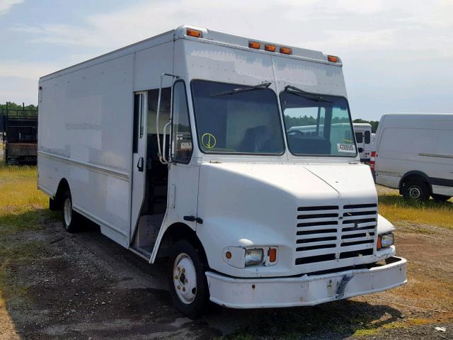 4UZAAPCP75CU75892 - 2005 FREIGHTLINER CHASSIS M WHITE photo 1