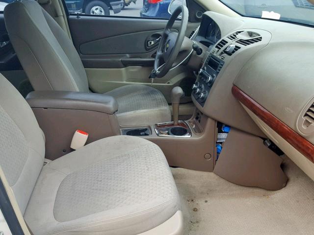 1G1ZT61876F104764 - 2006 CHEVROLET MALIBU MAX WHITE photo 5