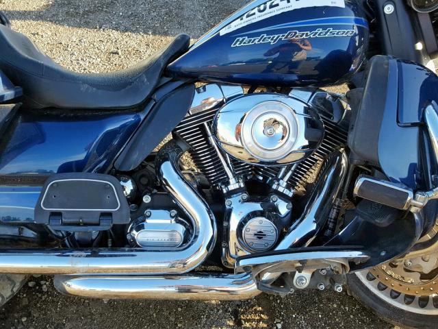 1HD1KGM17DB661561 - 2013 HARLEY-DAVIDSON FLTRU ROAD BLUE photo 7