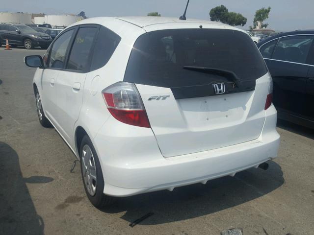 JHMGE8H37DC079103 - 2013 HONDA FIT WHITE photo 3