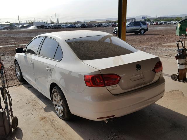 3VW2K7AJ3EM235383 - 2014 VOLKSWAGEN JETTA BASE 白色 照片 3