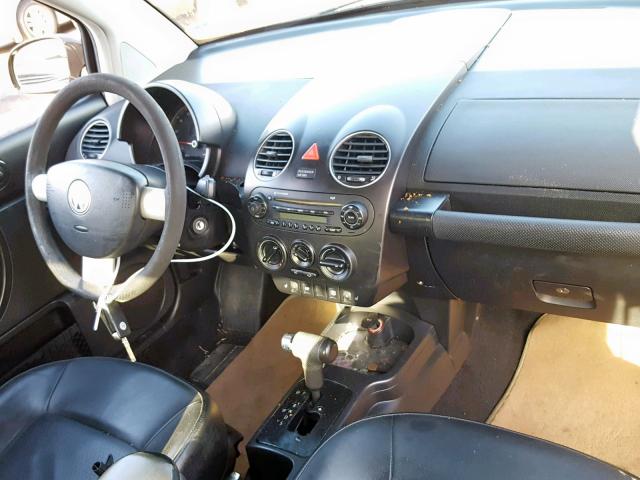 3VWPG31C08M501724 - 2008 VOLKSWAGEN NEW BEETLE BLACK photo 9