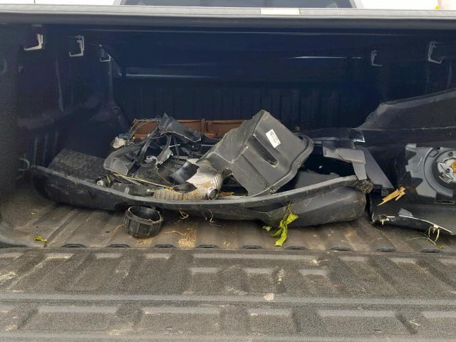 1GCPTCE16J1190634 - 2018 CHEVROLET COLORADO L GRAY photo 6