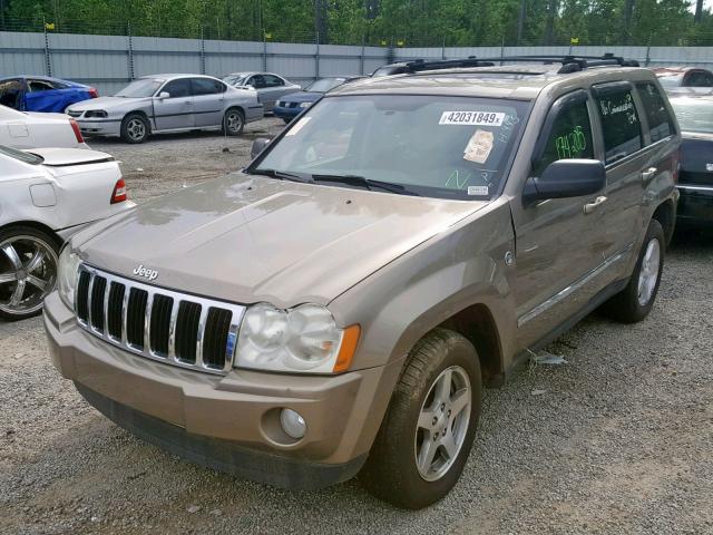 1J4HR58215C703702 - 2005 JEEP GRAND CHER TAN photo 2