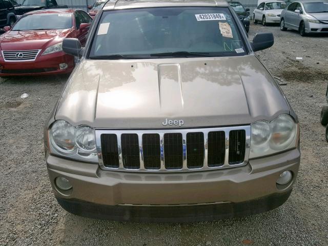 1J4HR58215C703702 - 2005 JEEP GRAND CHER TAN photo 9