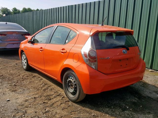 JTDKDTB30D1044487 - 2013 TOYOTA PRIUS C ORANGE photo 3