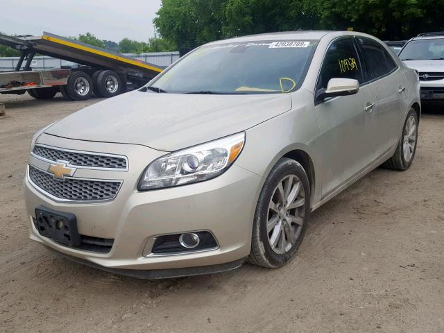1G11H5SA7DF290202 - 2013 CHEVROLET MALIBU LTZ ბეჟი ფოტო 2