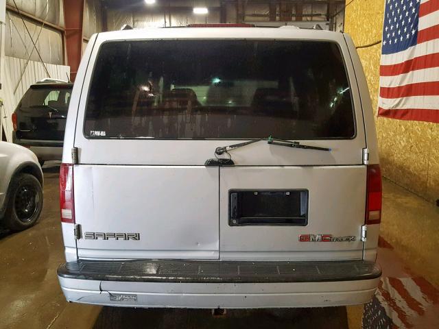 1GKEL19W3SB553487 - 1995 GMC SAFARI XT SILVER photo 9