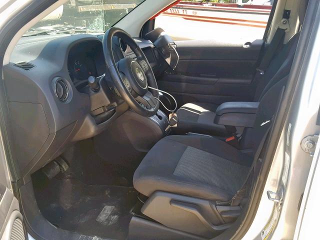 1J4NF1FB6BD218484 - 2011 JEEP COMPASS SP ვერცხლისფერი ფოტო 5