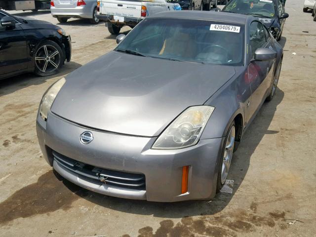 JN1BZ34E88M752199 - 2008 NISSAN 350Z COUPE GRAY photo 2