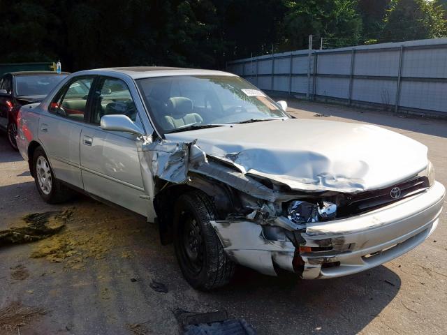 4T1GK13E4RU013082 - 1994 TOYOTA CAMRY XLE SILVER photo 1