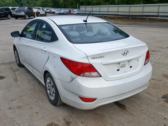 KMHCT4AE3HU221226 - 2017 HYUNDAI ACCENT SE WHITE photo 3