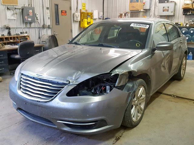 1C3BC1FG5BN584142 - 2011 CHRYSLER 200 TOURIN GRAY photo 2