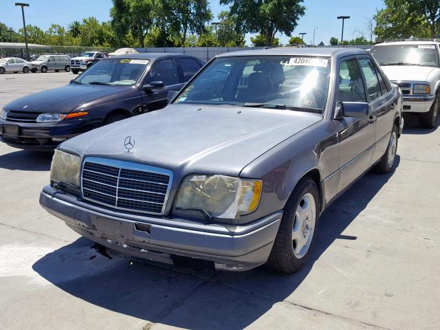 WDBEA34E7SC222836 - 1995 MERCEDES-BENZ E 420 BASE SILVER photo 2