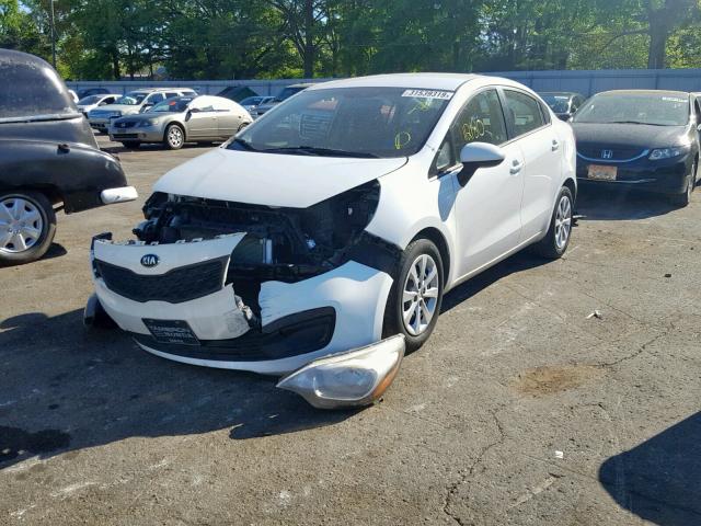 KNADM4A30F6428644 - 2015 KIA RIO LX WHITE photo 2