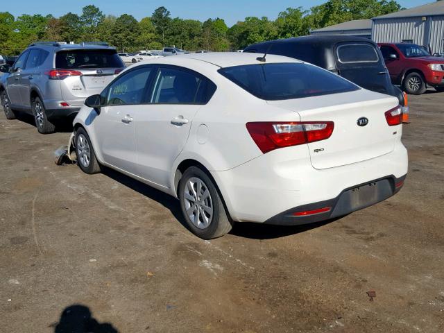 KNADM4A30F6428644 - 2015 KIA RIO LX WHITE photo 3