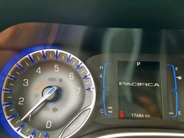 2C4RC1CG0HR744910 - 2017 CHRYSLER PACIFICA L 黑色 照片 8