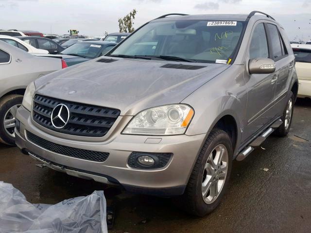 4JGBB86E76A119716 - 2006 MERCEDES-BENZ ML 350 GRAY photo 2