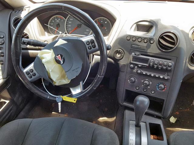 2G2WP552571202820 - 2007 PONTIAC GRAND PRIX GREEN photo 9